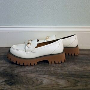 Cushionaire Dylan White Chunk Sole Loafer